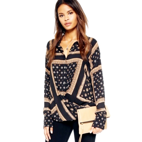 Free People Tops - 🖤FREE PEOPLE BLOUSE TUNIC